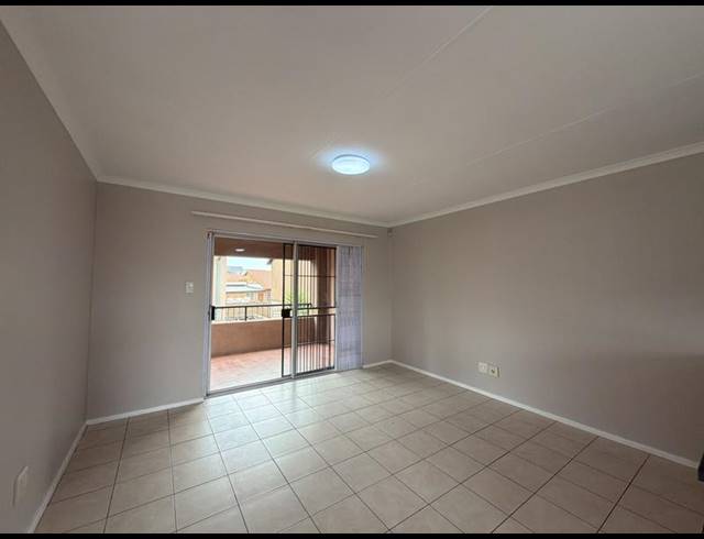 3 BEDROOM PROPERTY TO RENT IN BRENTWOOD PARK